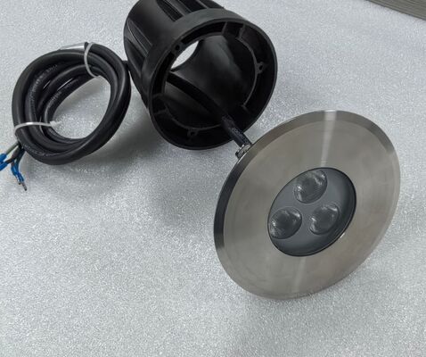 Lampu kolam renang LED putih 20°C sampai 45°C Jangkauan suhu 98mm Diameter 88mm kedalaman Lampu kolam renang tahan air